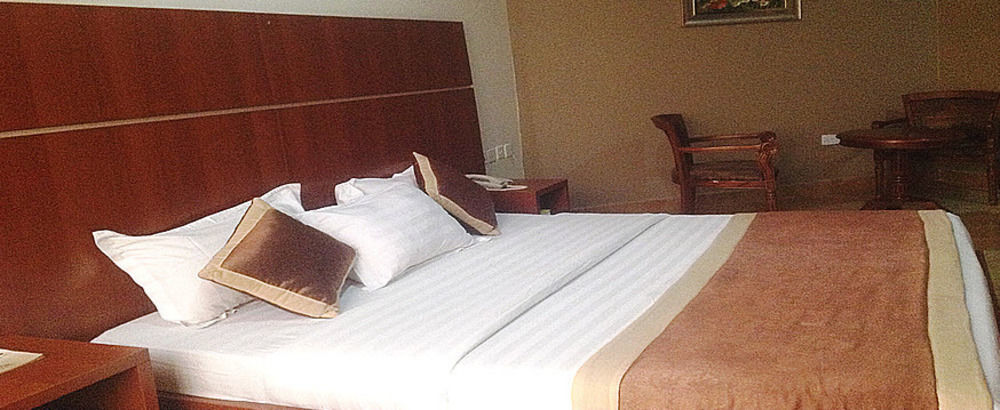 Newton Park Hotels & Resort Abuja Eksteriør billede